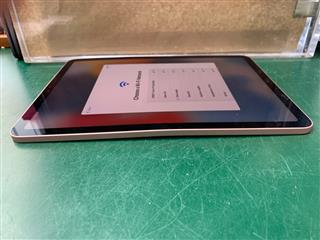 Apple iPad Air (4th Gen) MYFP2LL/A 64GB Tablet